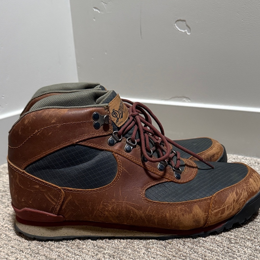 Danner Men's Black and Brown Outdoor Boots - Picture 10 of 11